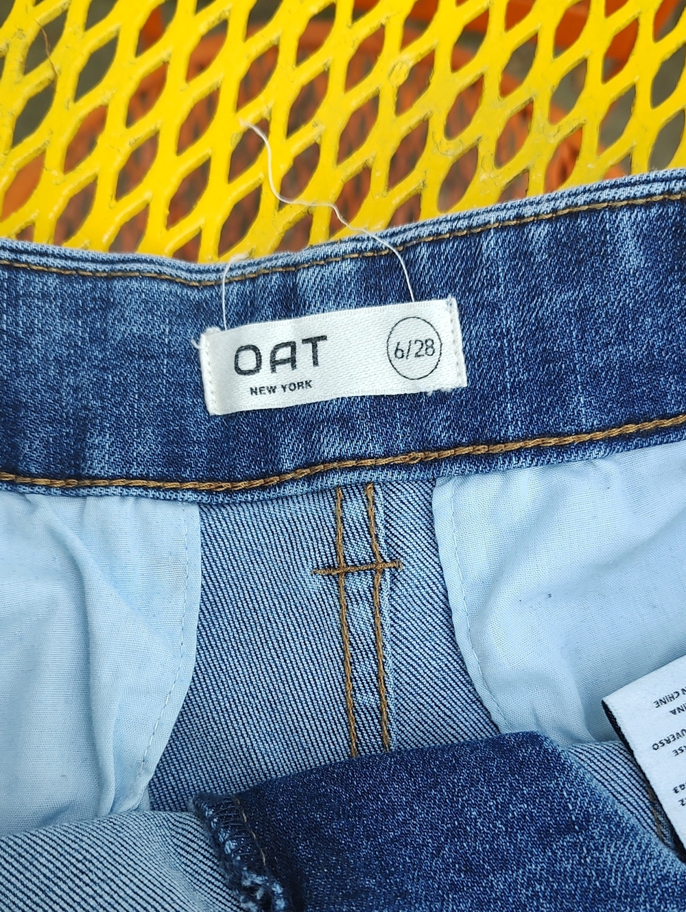 Jeans - Picture 2 of 6